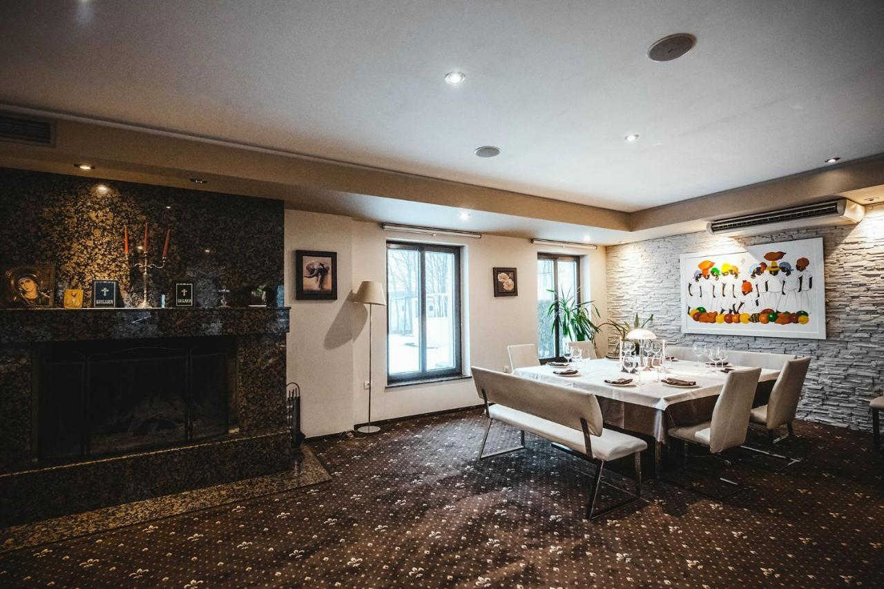 Hotel Vila Ekaterina Vakarel Dış mekan fotoğraf