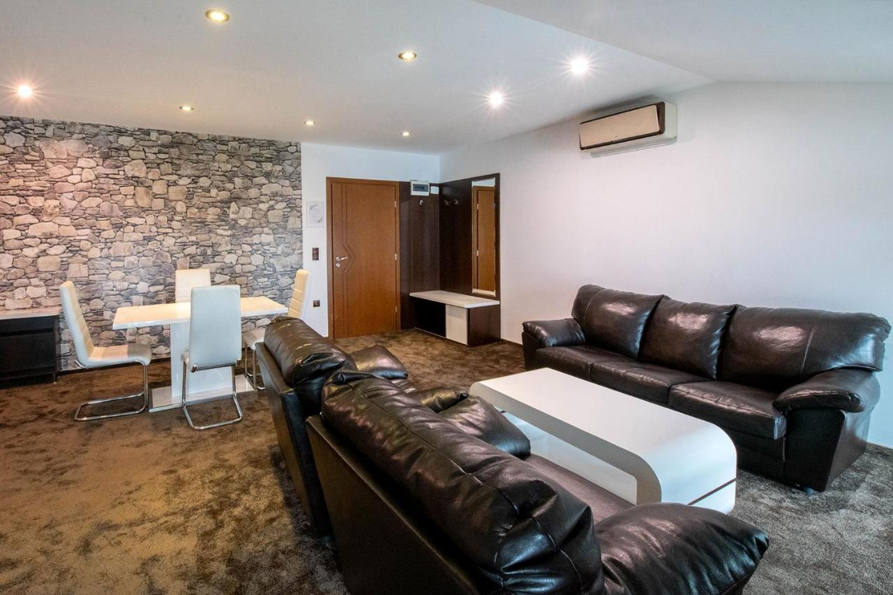 Hotel Vila Ekaterina Vakarel Dış mekan fotoğraf